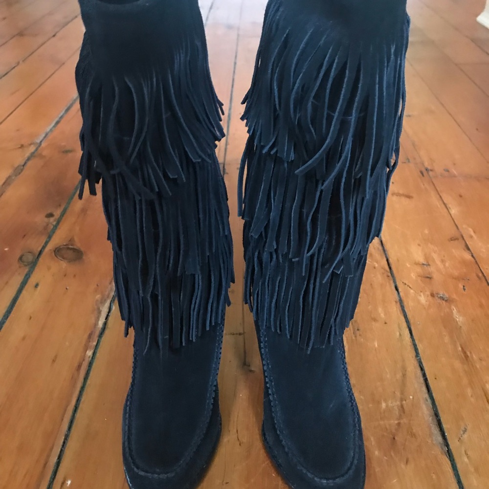 RALPH LAUREN Suede Fringed Boots 7M